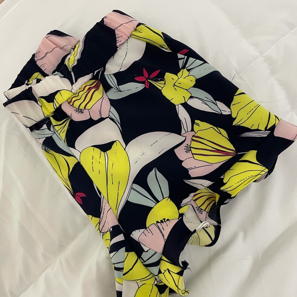 Cool pants✨